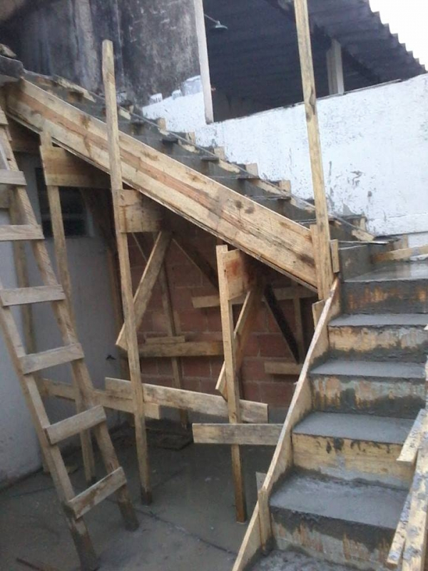 Concretagem de Escada Preço Cantareira - Concretagem para Lajes