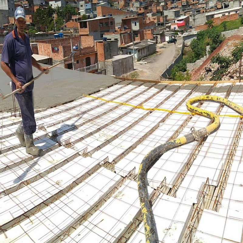 Concretagem de Laje Treliçada Vila Mazzei - Concretagem de Vigas