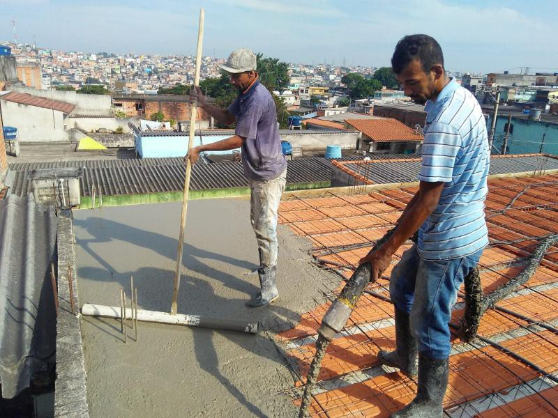 Concretagem de Piso Industrial Nossa Senhora do Ó - Concretagem de Piso para Garagem Descoberta