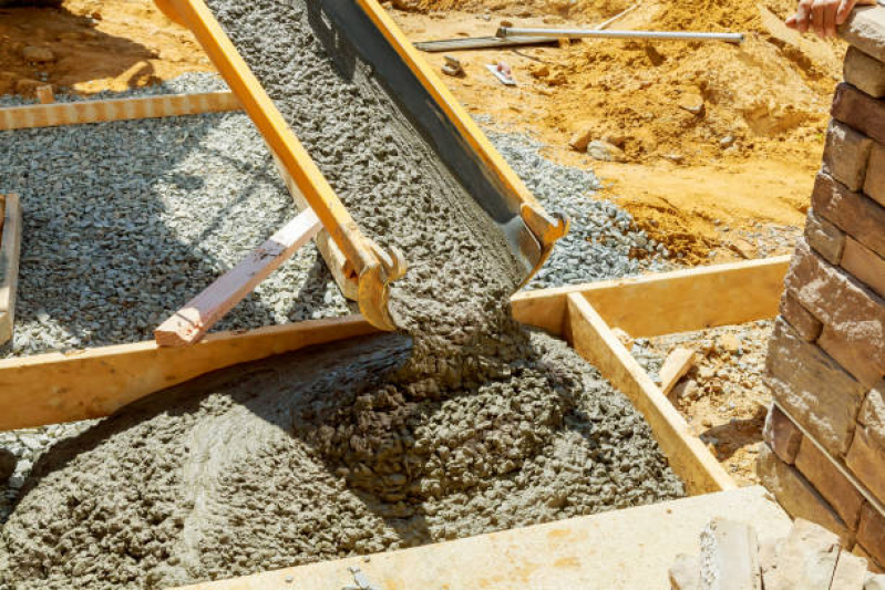 Concreteira com Concreto Usinado Preço Aricanduva - Concreteira